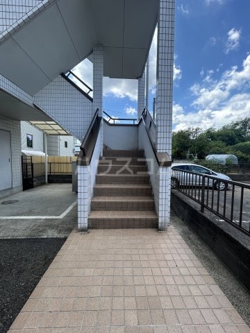 3/10 エントランス