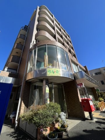 リヴェールイノウエの外観