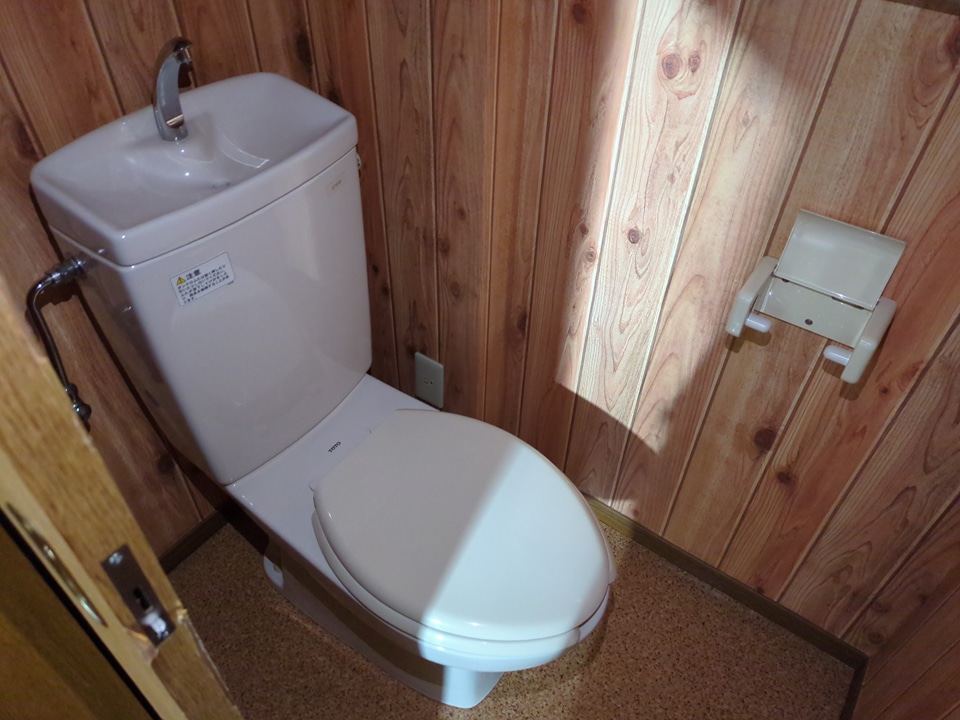 14/30 トイレ
