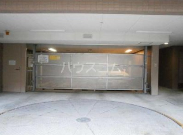 8/8 駐車場