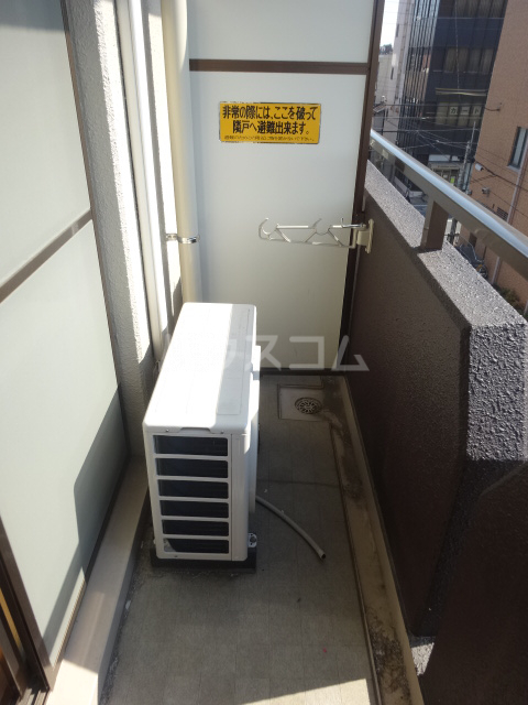 21/30 バルコニー