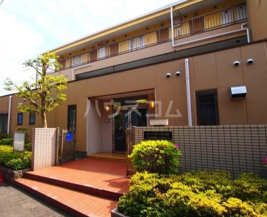 15/22 エントランス