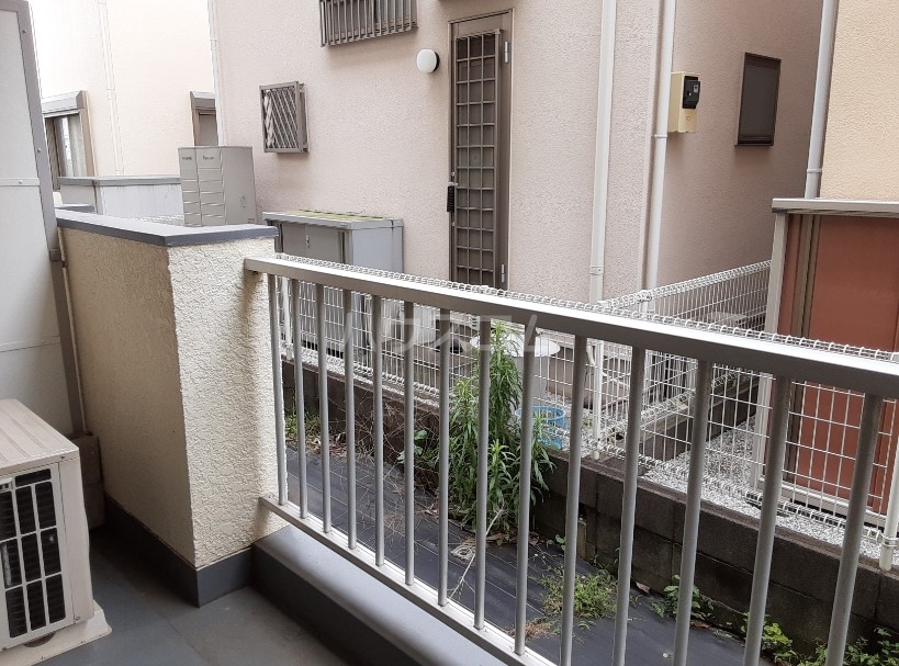 21/30 バルコニー