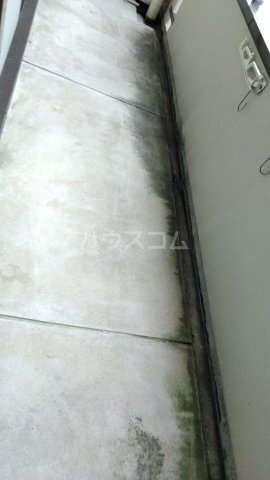 21/30 バルコニー