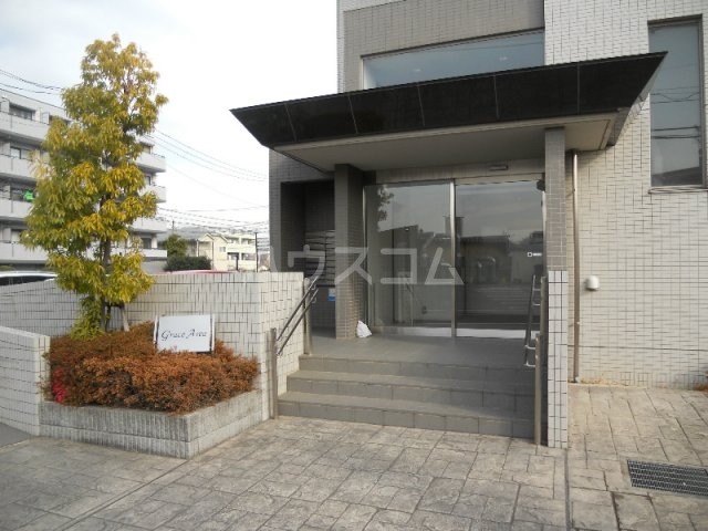 17/19 エントランス