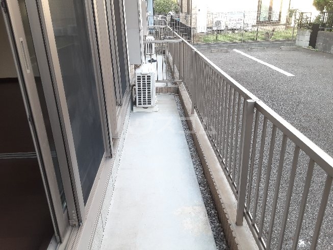 23/30 バルコニー