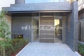 14/22 エントランス