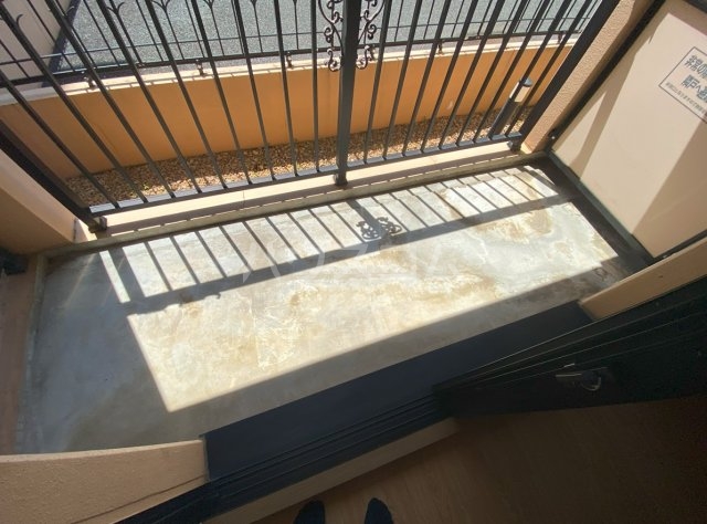 20/30 バルコニー