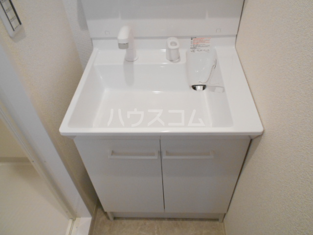 13/30 洗面