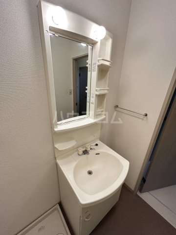 14/30 洗面
