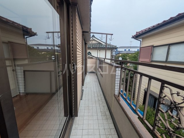 23/30 バルコニー
