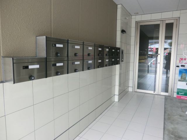 3/7 エントランス