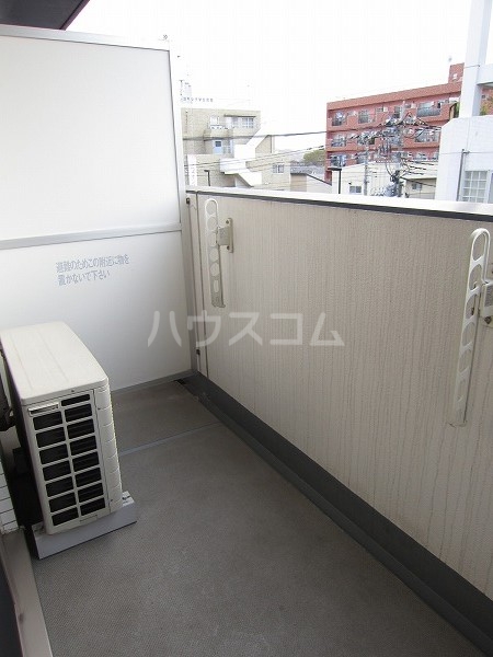 19/30 バルコニー