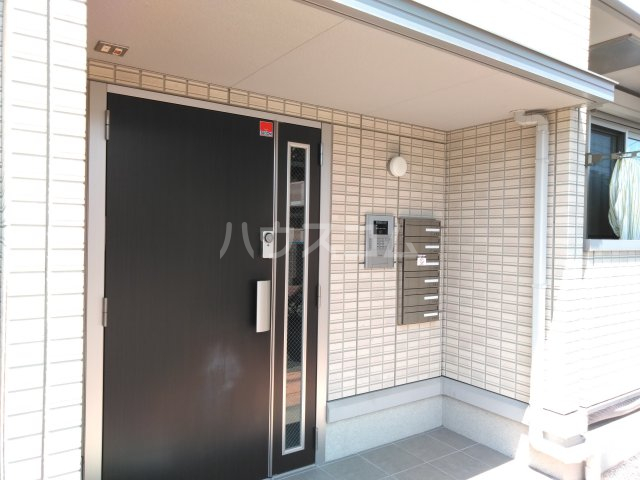 4/5 エントランス