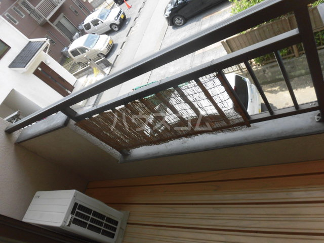 15/28 バルコニー