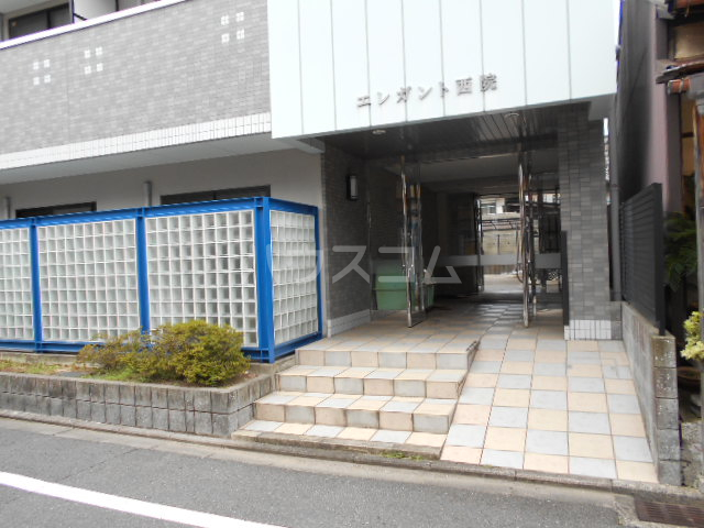 2/10 エントランス