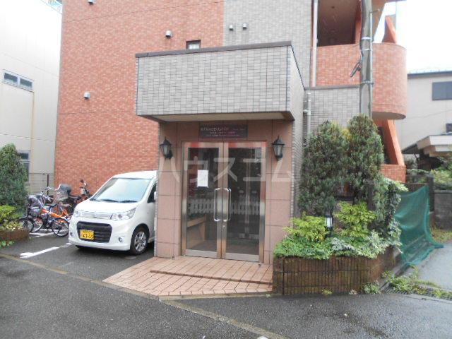 3/5 エントランス