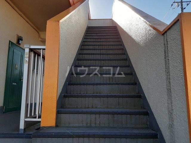 3/4 エントランス