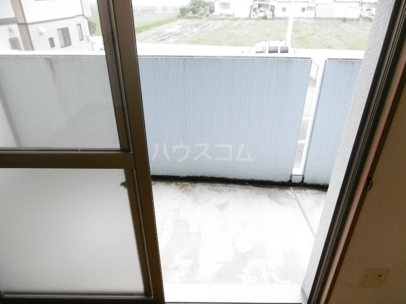 13/23 バルコニー