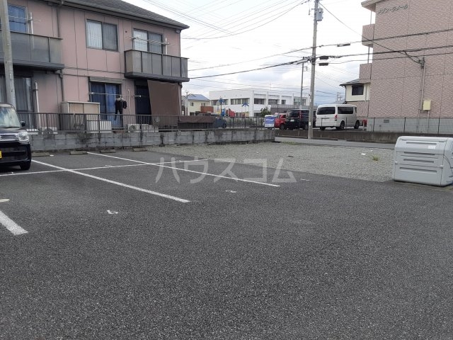 19/22 駐車場