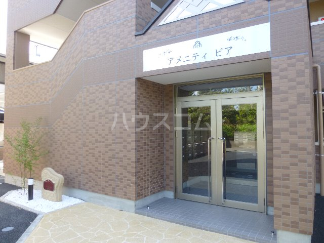 19/23 エントランス