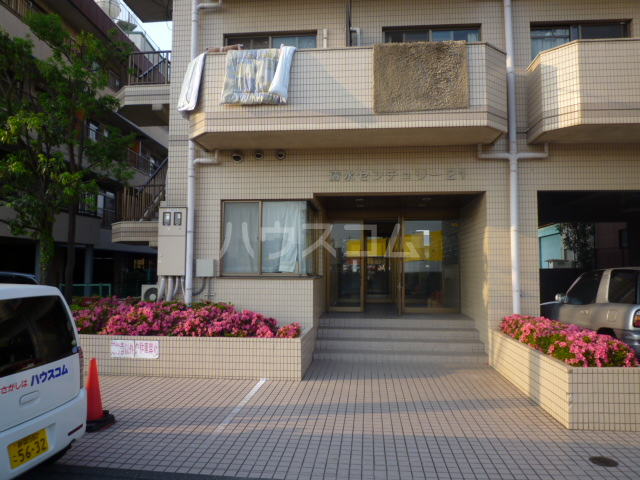 14/17 エントランス