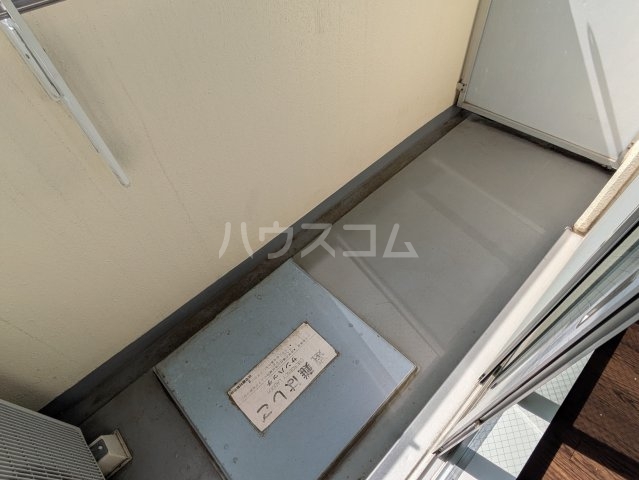 19/30 バルコニー