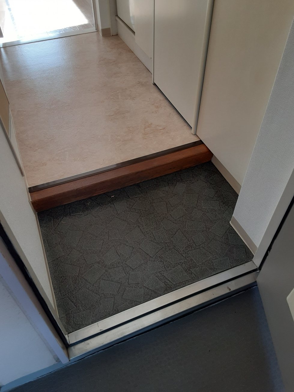 8/30 玄関