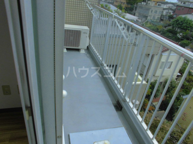 21/30 バルコニー