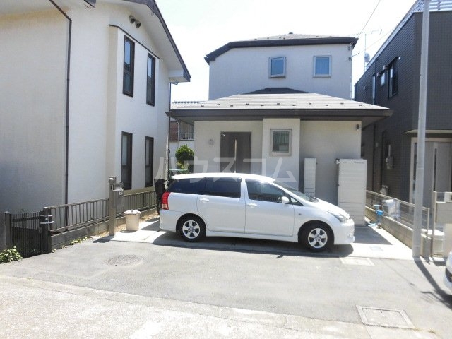 25/30 駐車場