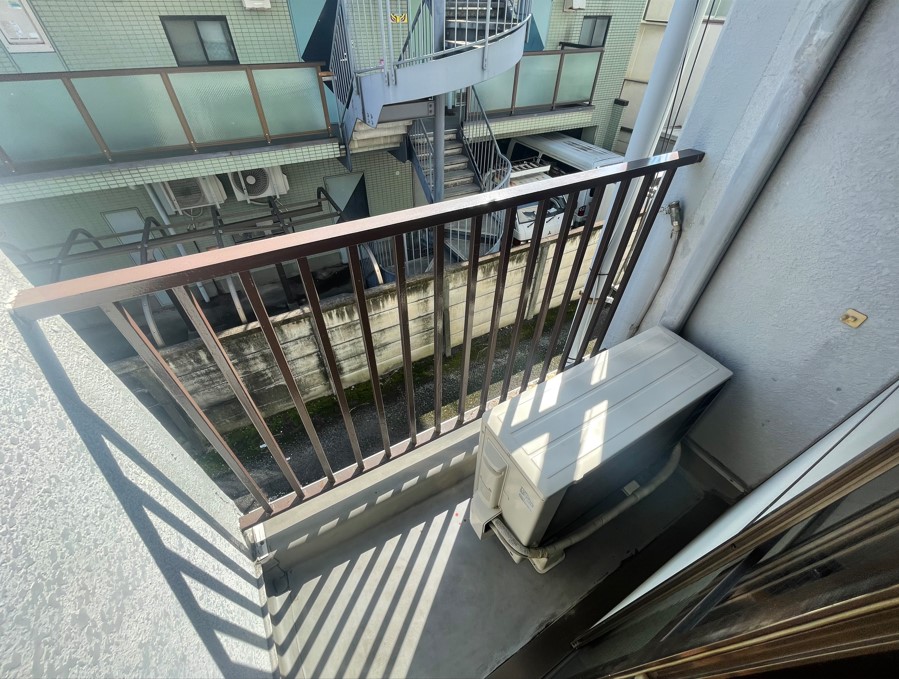 19/30 バルコニー
