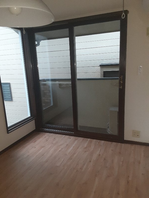 16/25 バルコニー