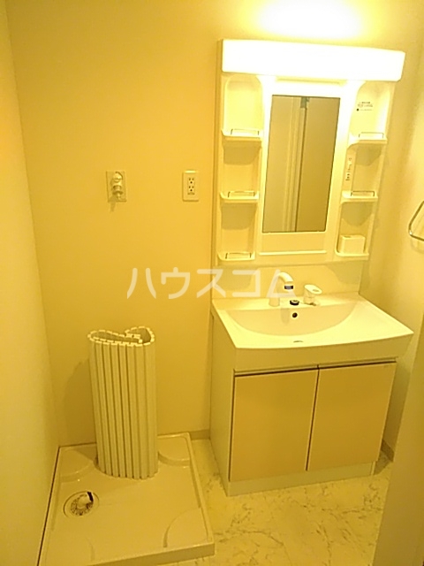 14/30 洗面