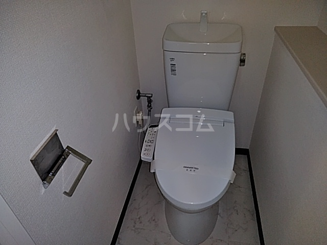 13/30 トイレ