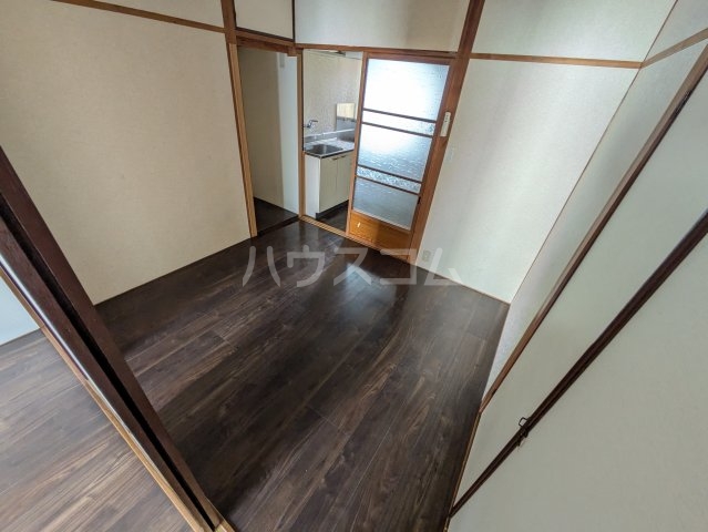 室内