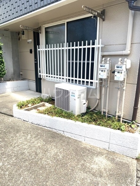 18/28 エントランス