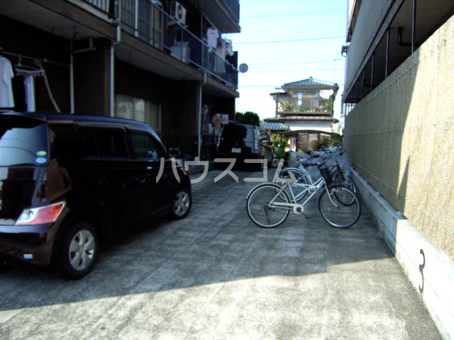 24/30 駐車場