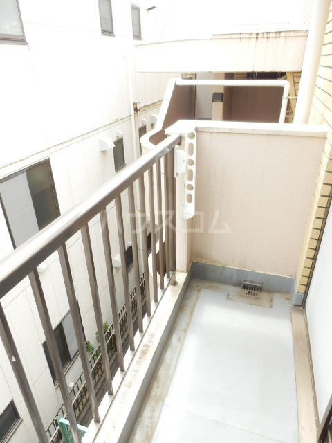 18/30 バルコニー