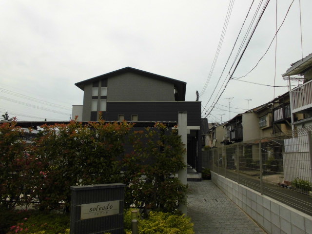2/30 外観