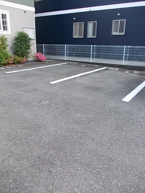 14/20 駐車場