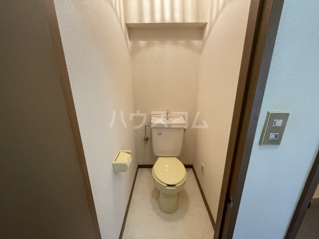 13/30 トイレ