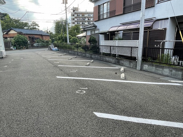 3/4 駐車場