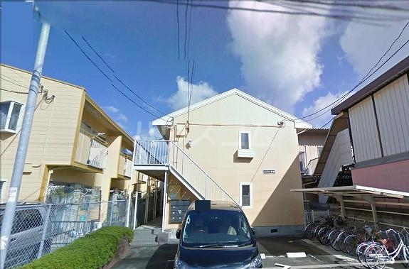 16/16 エントランス