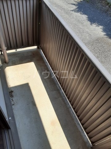 16/28 バルコニー