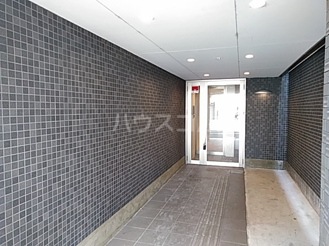 29/30 エントランス