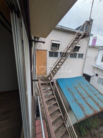 13/27 バルコニー