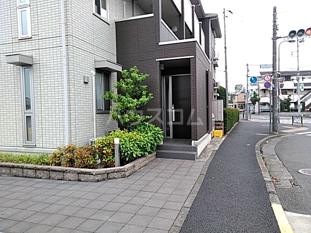3/6 エントランス