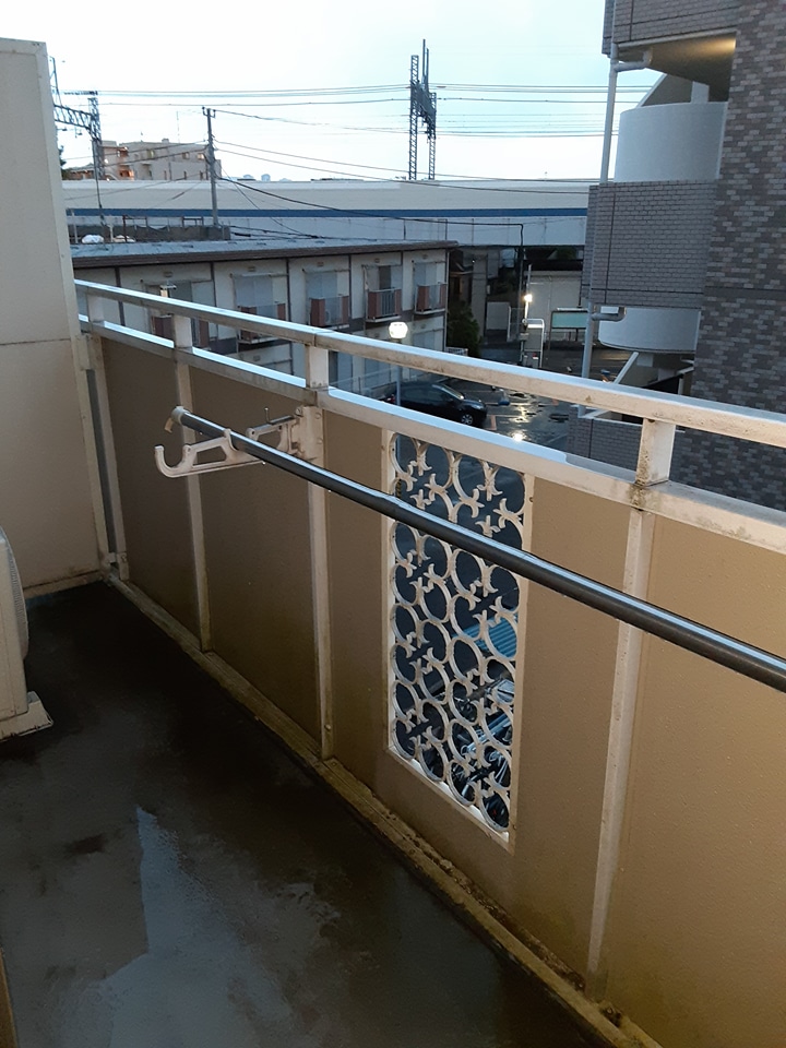 19/30 バルコニー