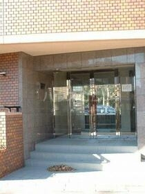 15/25 エントランス