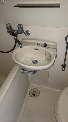 13/30 洗面